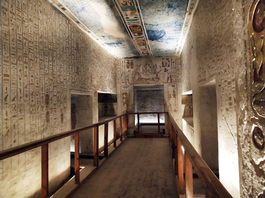 Гробница Рамзеса IV, которую разграбил Борис Гребенщиков в 1993 году