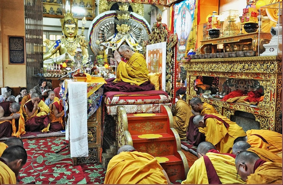 Далай-ламы и линии тибетского буддизма Кагью