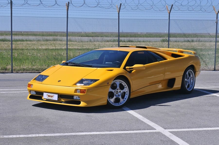 Lamborghini Diablo названа в честь быка, которого убил матадор Хосе Лара Хименес