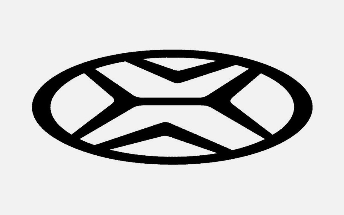 Новый логотип АвтоВАЗа в виде стилизованной буквы X (икс) - 2024