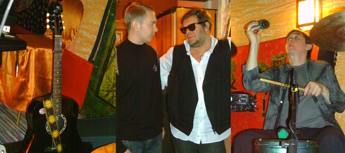 Борис Гребенщиков и аквариумофил Михаил Кожаев после концерта Аквариума в Туле в Воротах Солнца 15 февраля 2011 года